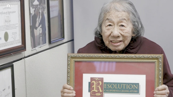 100-year-old state worker celebrates 77 years of service