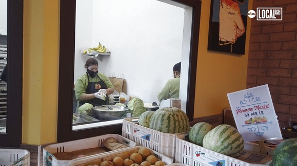Tamale shop offers fresh produce to help local farmers