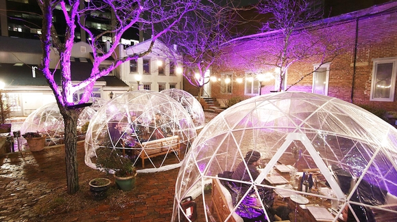 This restaurant has heated igloos for dining in the colder months