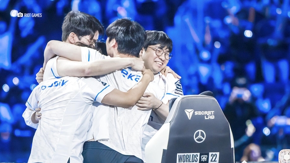 Riot Games hosts 2022 League of Legends Worlds Championship at Chase Center in San Francisco