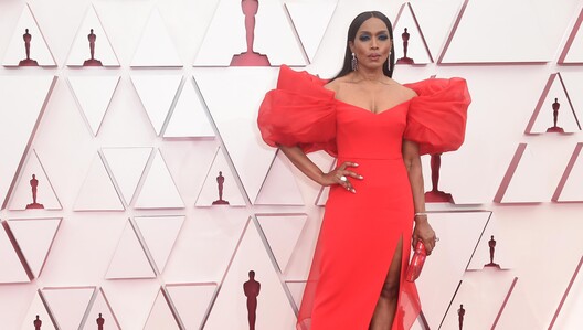 Photos: The 2021 Oscars red carpet