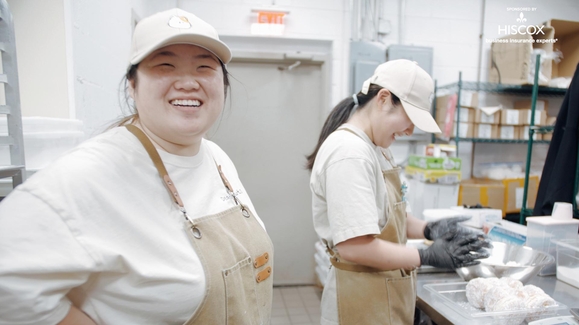 Korean brioche donuts star at sister-owned café: 'It's like the typical American dream story'