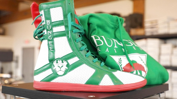 Former Inmate turns life around with luxury shoe brand Bungee Obleceni