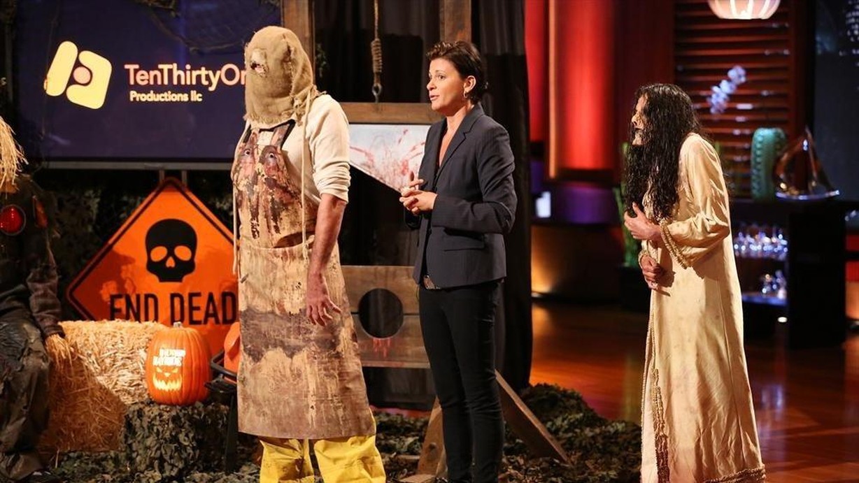 Watch Shark Tank Season 5 Episode 06 Elephant Chat, FiberFix, Ten