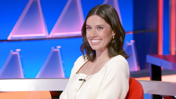 Paul Scheer vs. June Diane Raphael and Jamie Lynn Sigler vs. Robert Iler