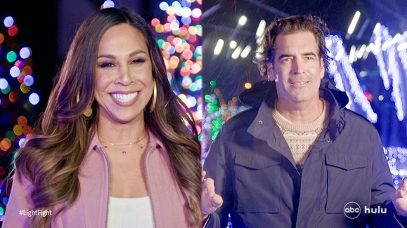 The Great Christmas Light Fight - Season Premiere THURS DEC 4