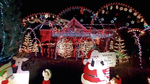 The Full Episode Of The Christmas Light Fight 2022 Qpexdumufqbvvm