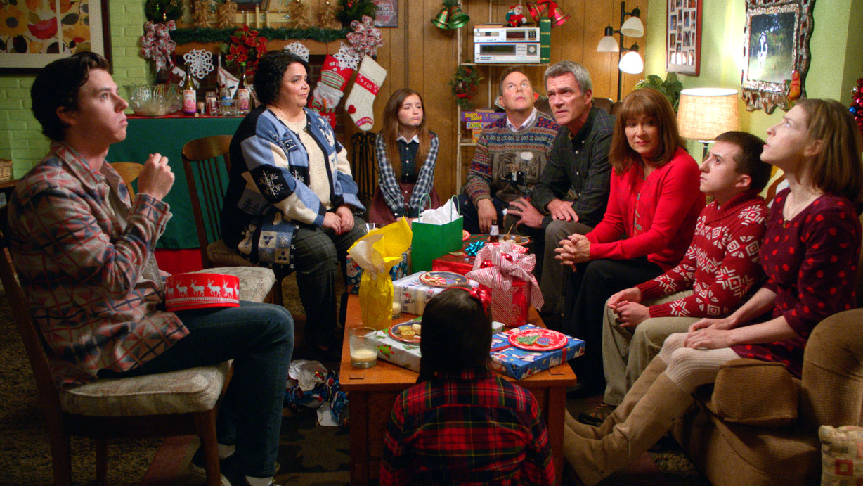 Watch The Middle Season 9 Episode 10 The Christmas Miracle Online