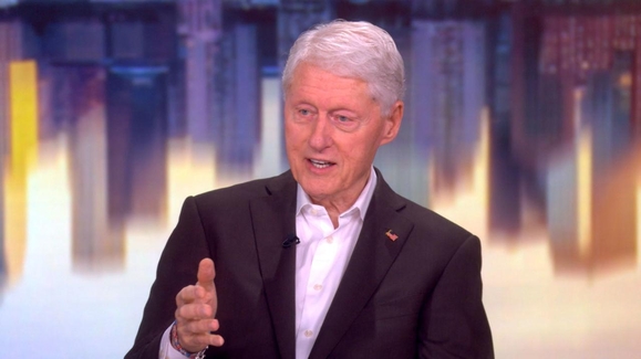 Former President Bill Clinton talks Trump's 2nd presidency, concerns for America