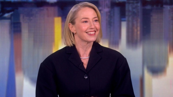 Carrie Coon talks 'The Gilded Age,' 'The White Lotus,' today's political environment