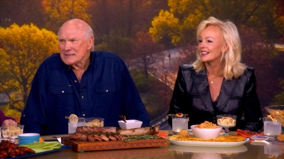 Terry and Tammy Bradshaw share their favorite family recipes in new cookbook