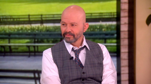 Jon Cryer returns to the stage in 'The 25th Annual Putnam County Spelling Bee'