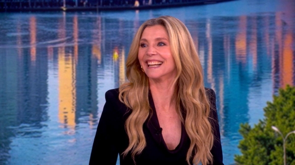 Sarah Chalke on the 'Scrubs' revival and her favorite laughs from set