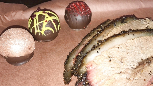 Texas Restaurant Serves Chocolate and Barbecue