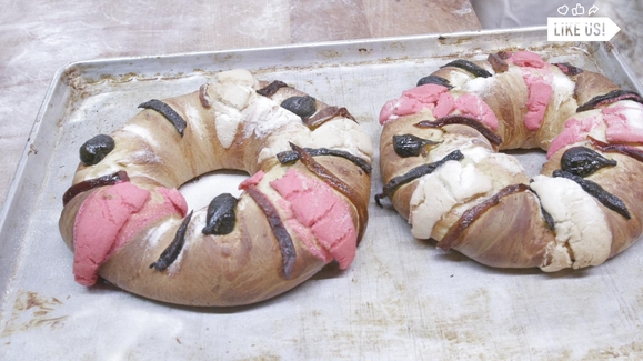 Celebrate Three Kings Day With a Rosca De Reyes