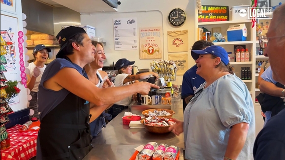 Pop-up inspired by 'The Bear' brings iconic Chicago sandwich to Los Angeles