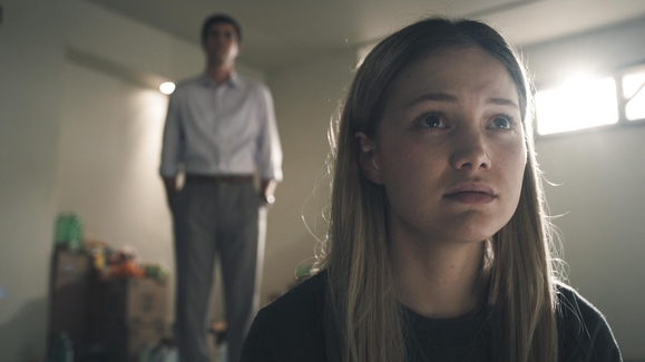 Watch Cruel Summer Season 1 Episode 7 Happy Birthday Kate Wallis Online Freeform