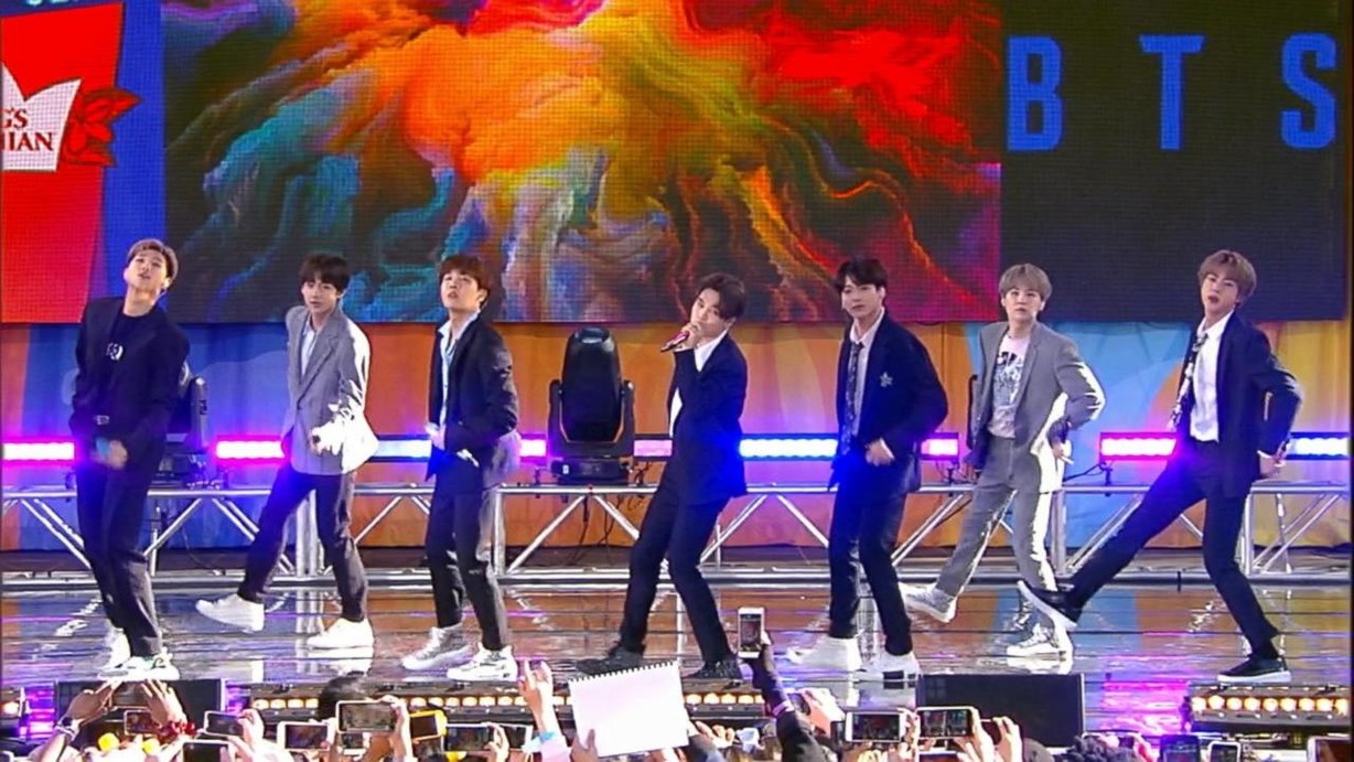 Good Morning America 05/15/19 BTS Performs 'Boy With Luv
