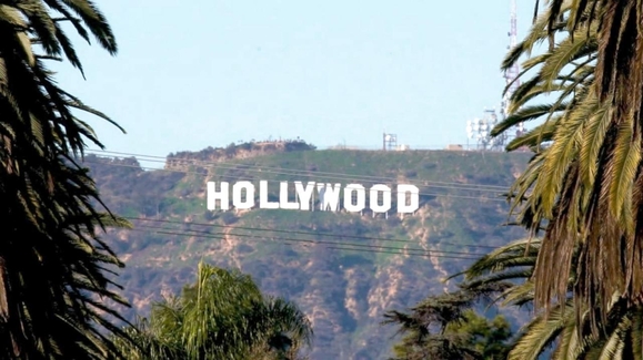 The Con: Hollywood