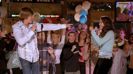 high school musical 2 full movie download in hindi 720p