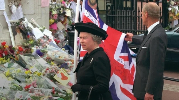 Being the Queen