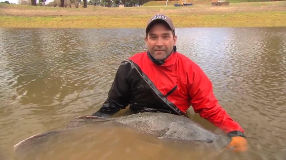 Watch Monster Fish Season 3 Episode 3 Australian River King Online
