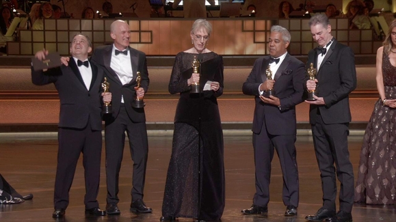 F1 Accepts the Oscar for Sound